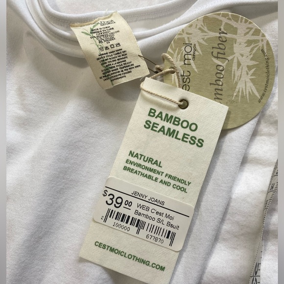 C’est Moi White Body Suit NWT S/L - Picture 2 of 5